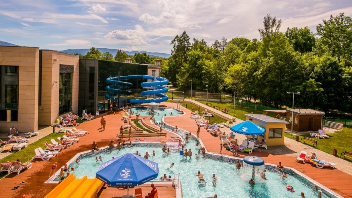 Termy Cieplickie czekają na milionowego gościa!